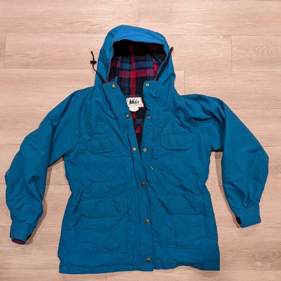 REI Jackets & Coats Vintage Rei Skiing Jacket Womens 4 Poshmark
